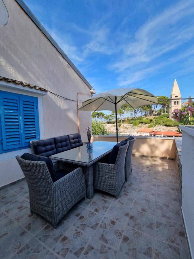Narcis Central Apartment With Sea & City Views Veli Lošinj Exterior foto